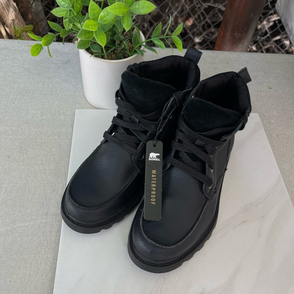 SOREL🍁🍂Madson Moc Toe black boots Waterproof size 1 - Picture 5 of 8